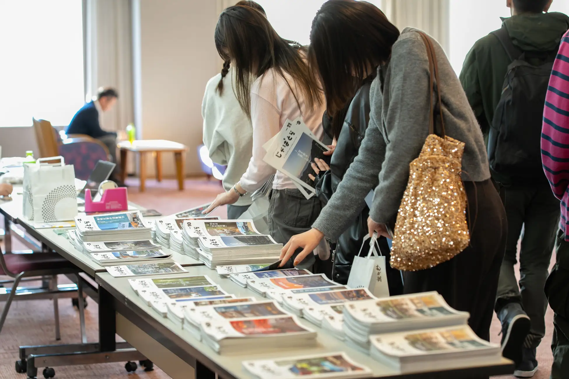 資料展示ブース